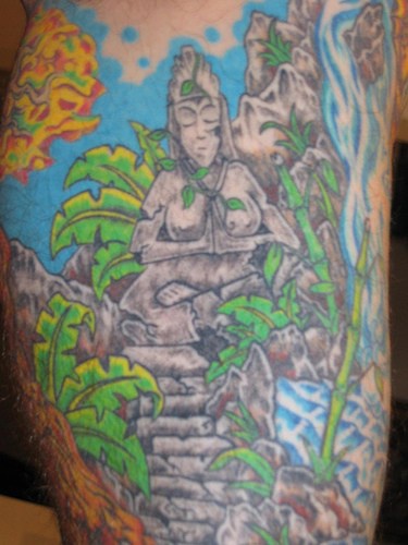 彩色森林佛像雕塑纹身图案