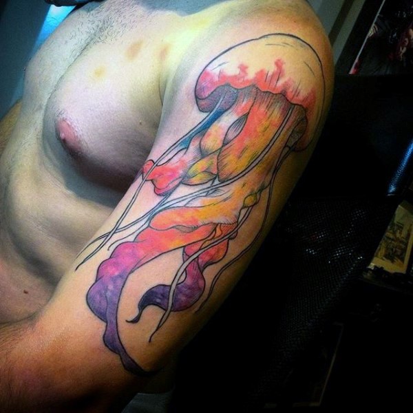 手臂卡通般的幻想彩色海蜇纹身图案