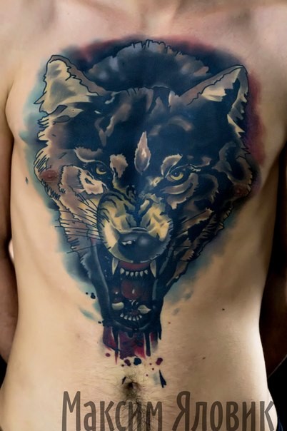 胸部邪恶狼头个性纹身图案