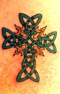 爱尔兰凯尔特结十字架纹身图案