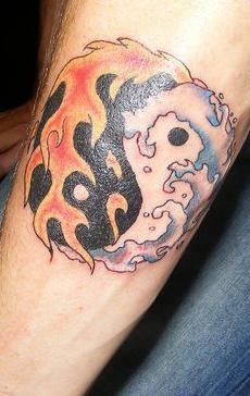 火与水太极八卦阴阳彩绘纹身图案
