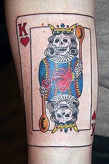 扑克牌骷髅王者纹身图案