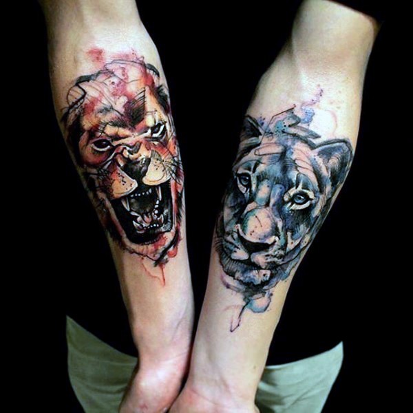 手臂水彩风格的各种狮子纹身图案