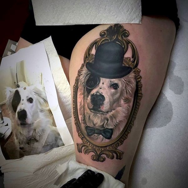 大腿写实彩色绅士狗肖像纹身图案