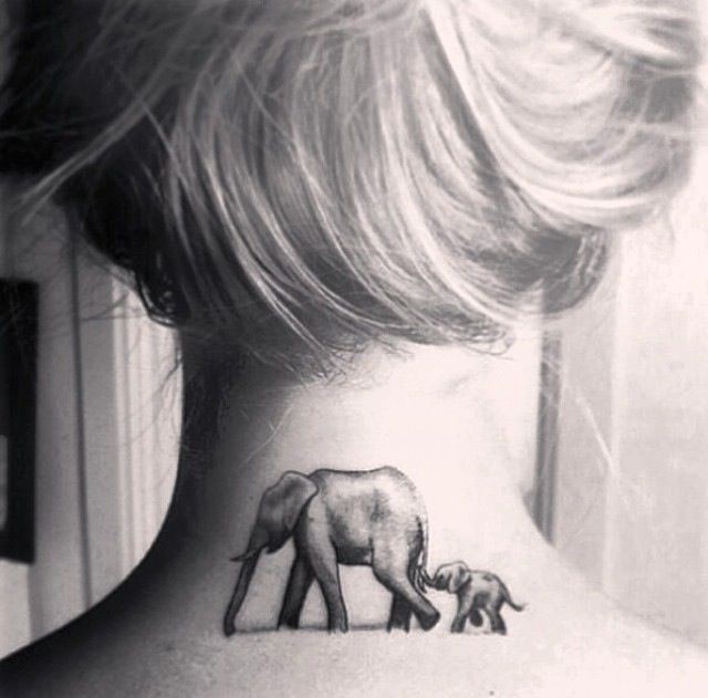 传统黑白大象脖子纹身图案