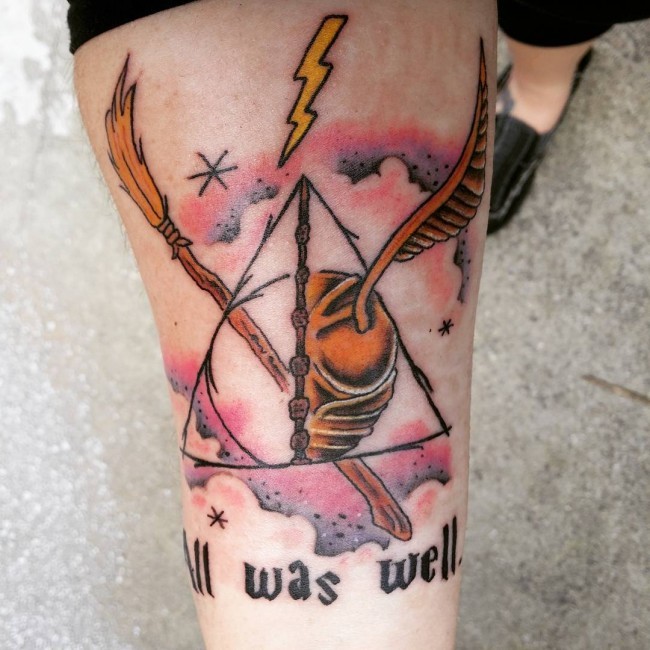 手臂彩色哈利·波特的电影地奇球纹身图案