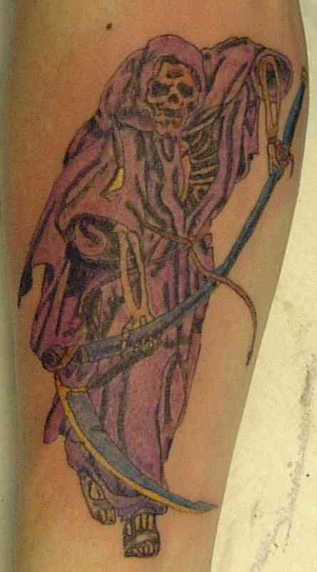 紫色披风的死神纹身图案