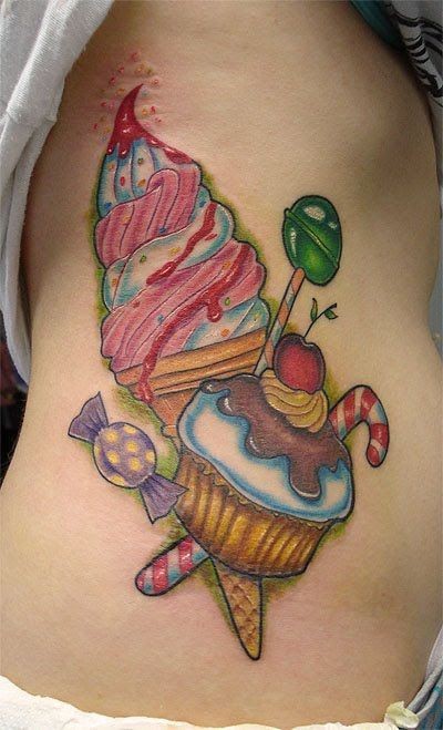 腰侧彩色冰淇淋和甜糖果纹身图案