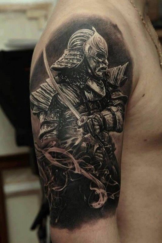大臂日本武士纹身图案