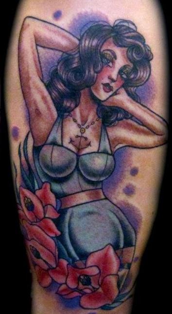腿部老学校风格彩色性感女郎纹身图案