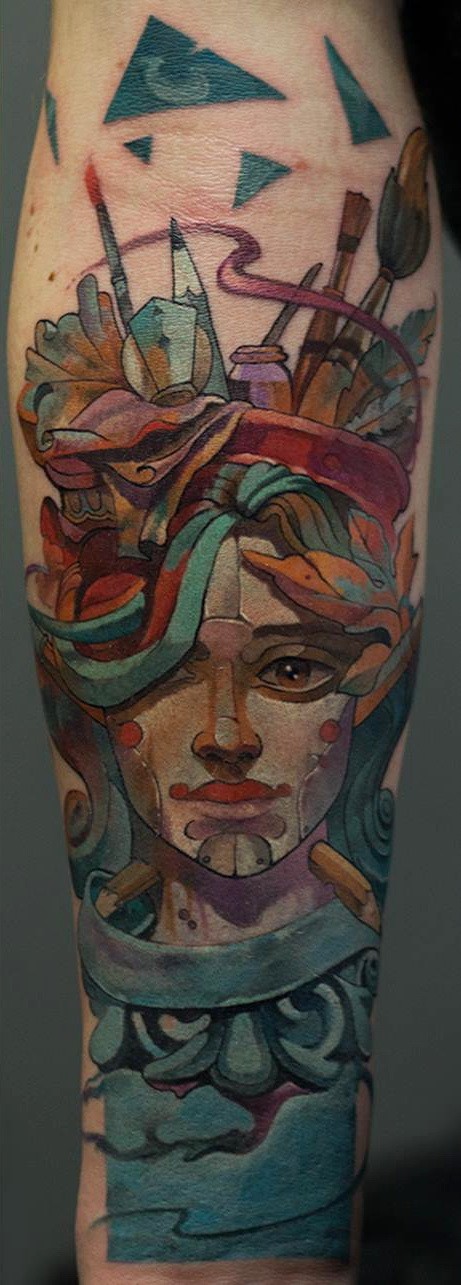 手臂new school女性肖像与各种刷子纹身图案