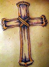 木制的十字架纹身图案