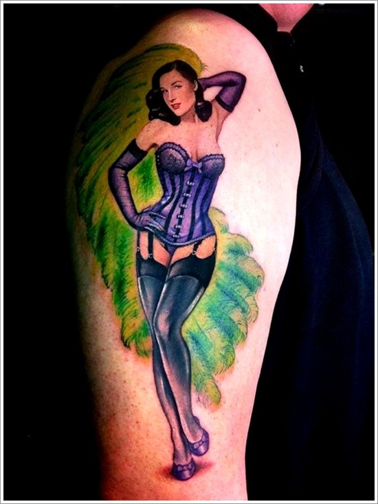 肩部彩色迷人的海报舞女纹身图案