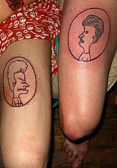 腿部Beavis和布特海德肖像纹身图案
