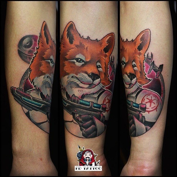 手腕彩色狐狸风暴骑兵纹身图案