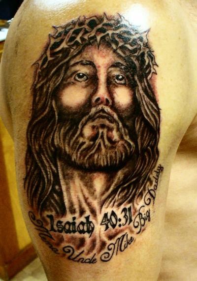 荆棘冠耶稣字母纹身图案