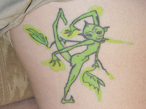 绿色精灵纹身图案