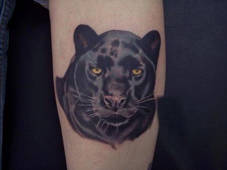 可爱的豹子头像纹身图案