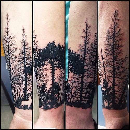 手臂简单的森林里的鹿纹身图案