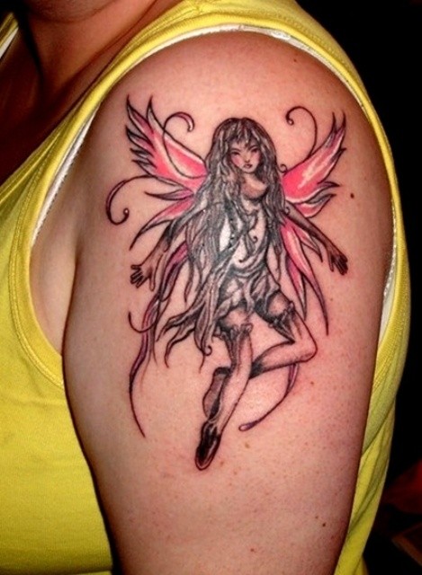 大臂红色翅膀的精灵纹身图案