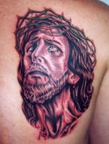 荆棘冠流血的耶稣纹身图案