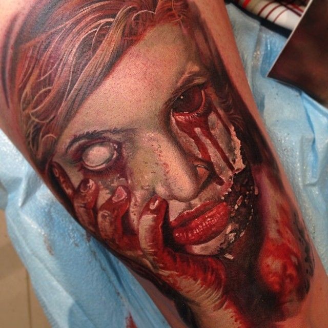 现实彩色恐怖风格血腥怪物女人脸纹身图案