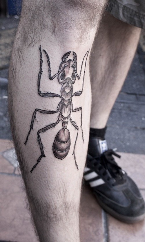 小腿个性的蚂蚁纹身图案