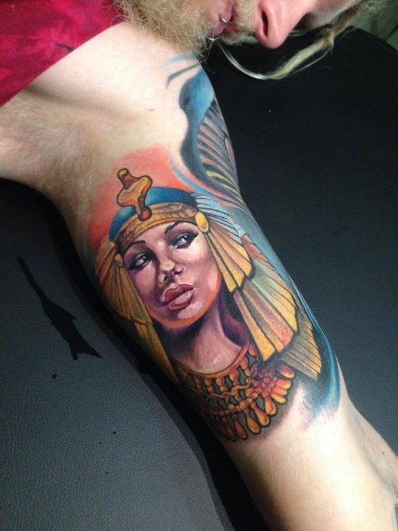 彩色的埃及女王纹身图案