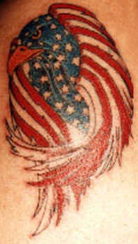 美国国旗彩色鹰纹身图案