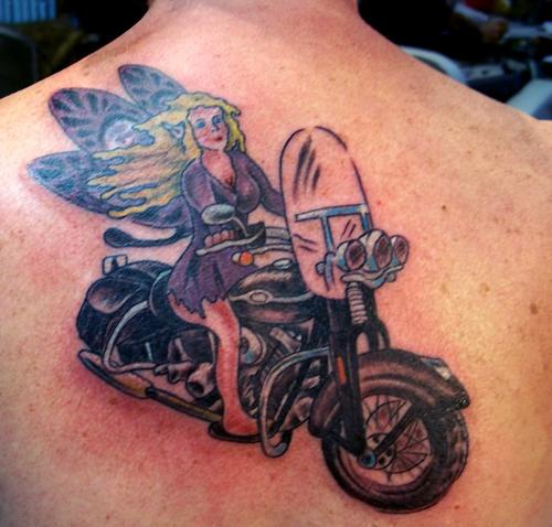 骑着摩托车个酷酷精灵纹身图案