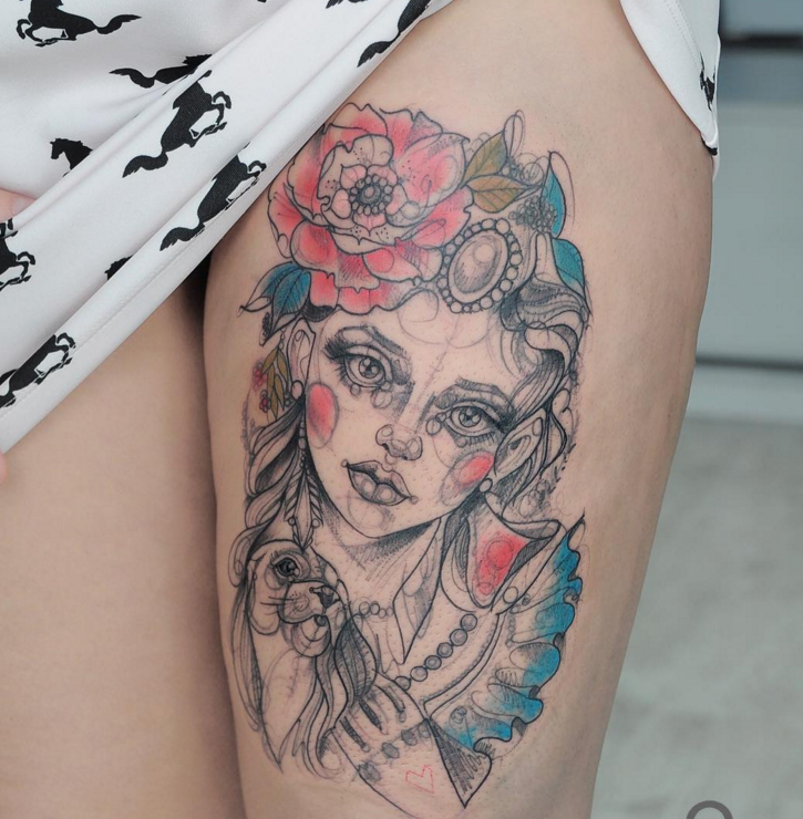 大腿素描风格彩色女人与狗和花纹身图案