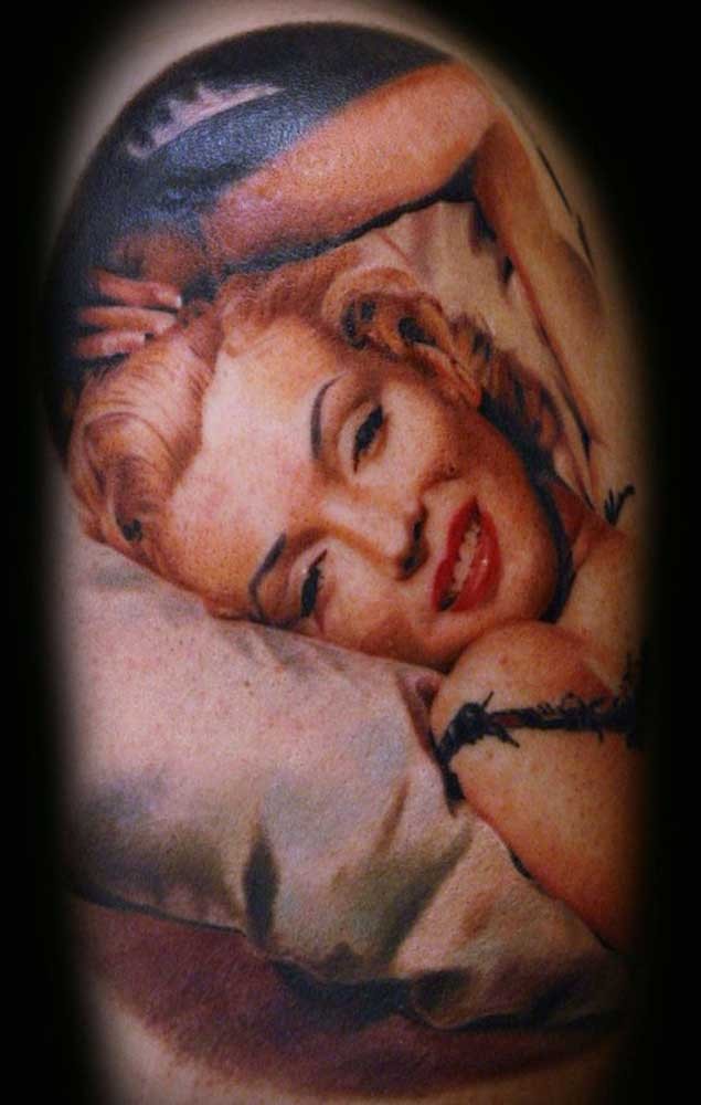肩部彩色照片欧美女子写实纹身图案