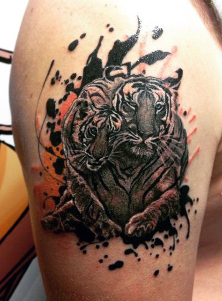浪漫的水彩画风格两只老虎纹身图案