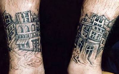 腿部黑灰城市景观纹身图案