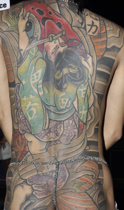 日本主题的全身彩色纹身图案
