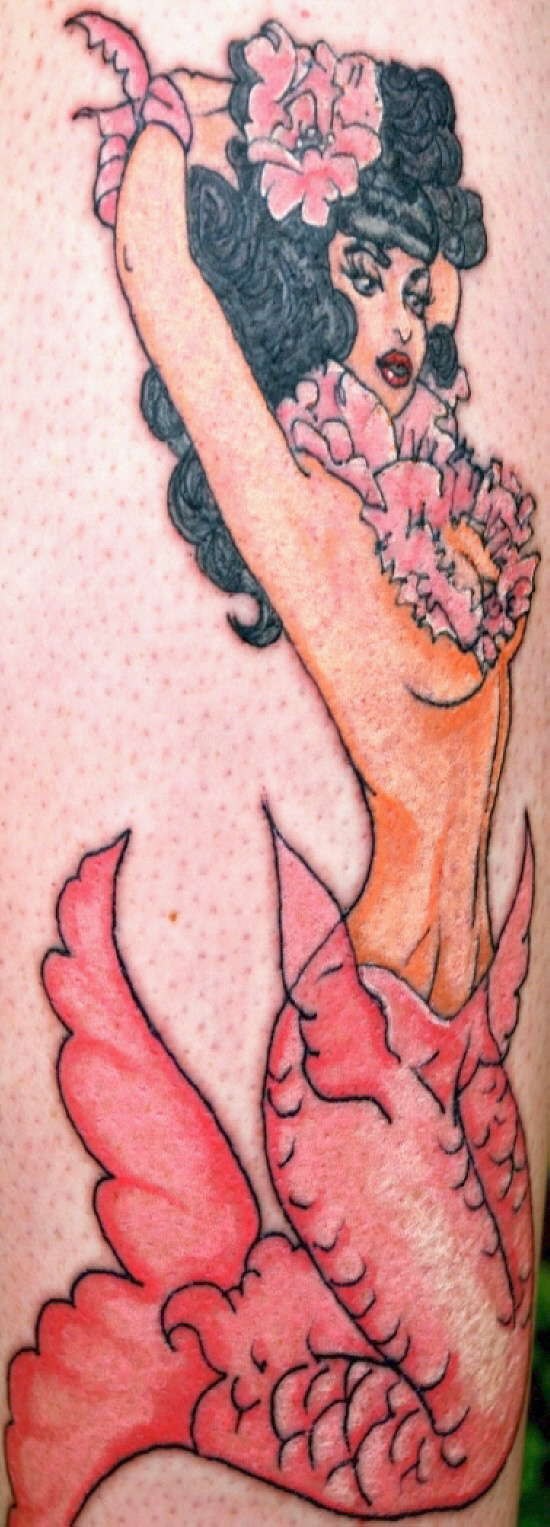 手臂彩色性感粉红美人鱼纹身
