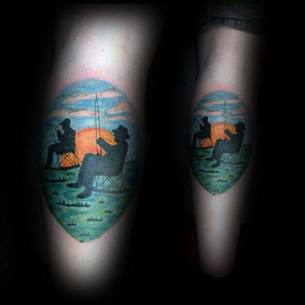 腿部彩色渔民钓鱼纹身图案