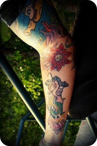 手臂彩色全套水下美人鱼主题纹身