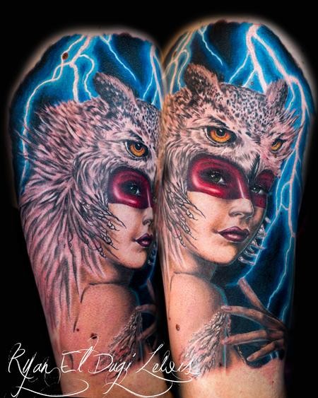 肩部新风格的彩色部落妇女纹身图案