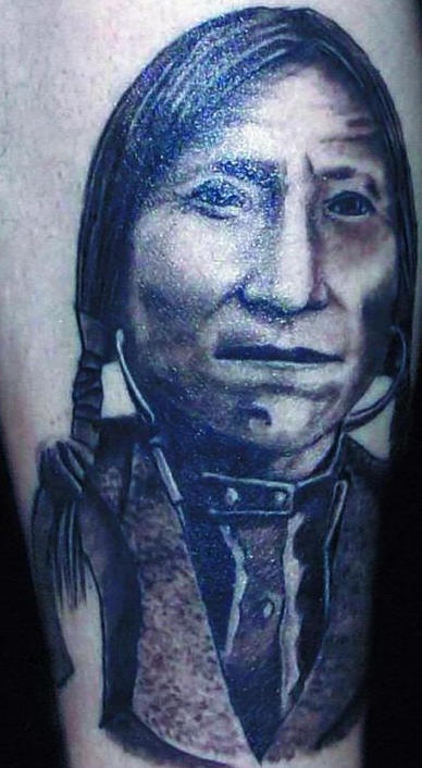 腿部印度酋长肖像纹身图案