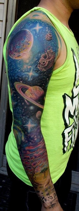 花臂原始彩色大规模太阳能系统纹身图案
