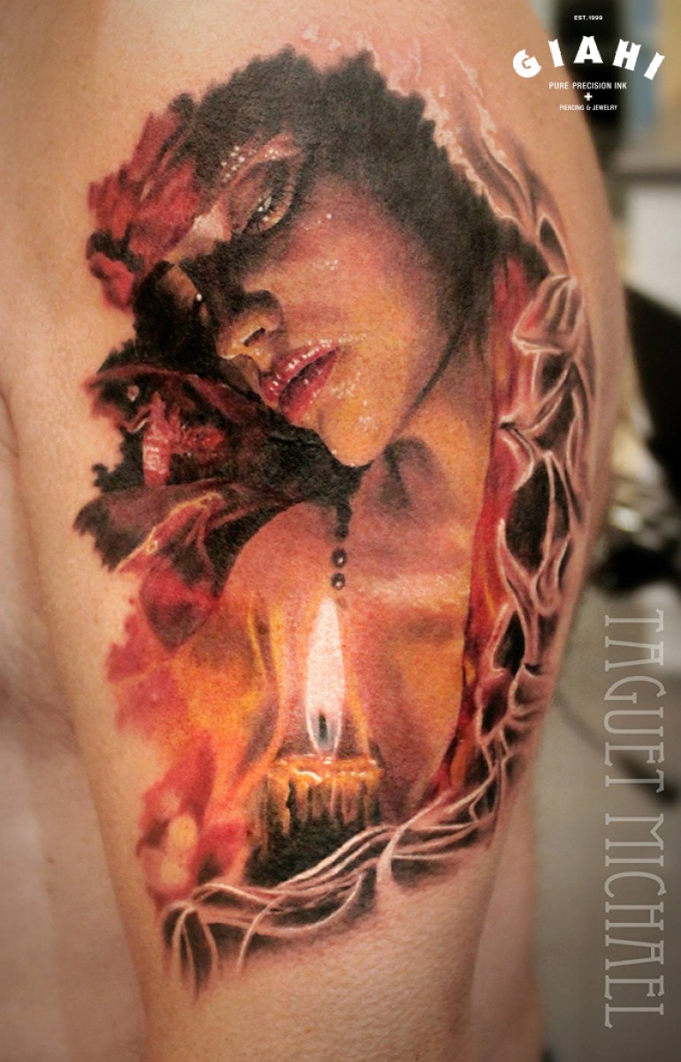 旧货像彩色妇女与大蜡烛纹身图案