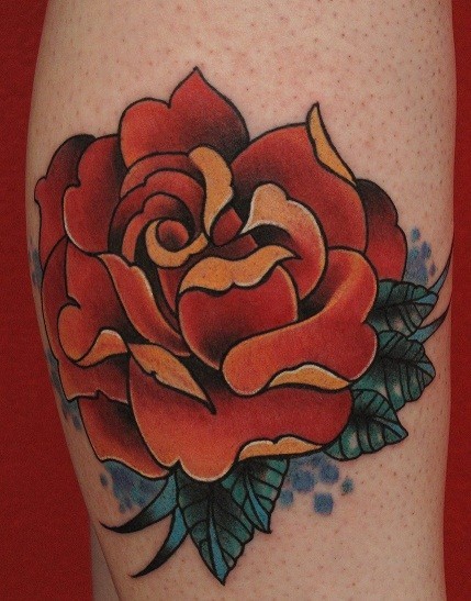 腿部传统彩色大玫瑰纹身图案