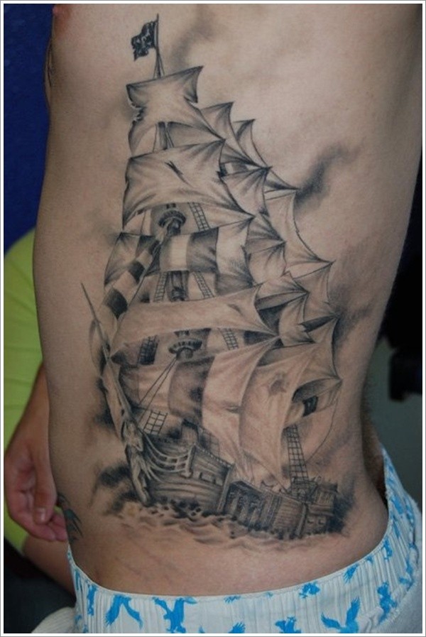 男性腹部黑灰帆船纹身图案