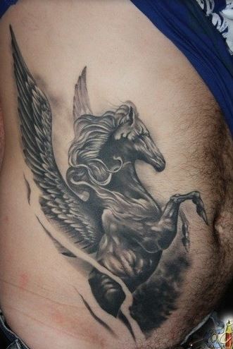 腰侧灰色漂亮的黑马飞马纹身图片