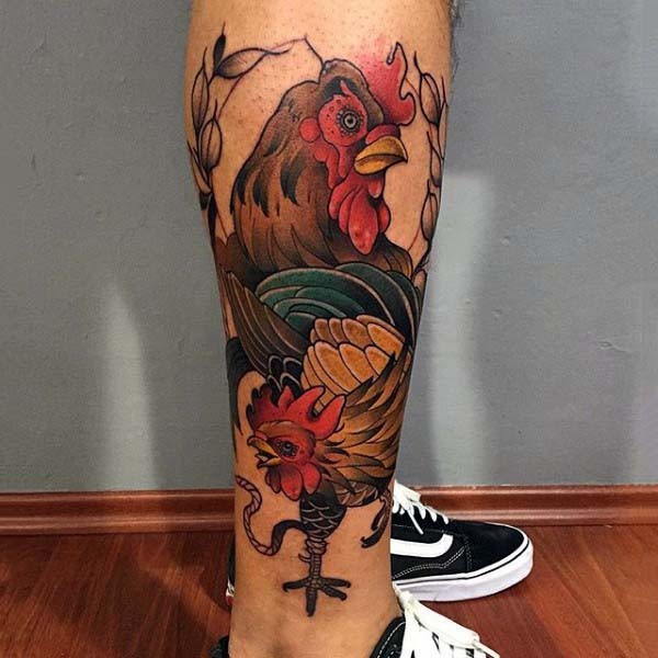 腿部彩色公鸡战斗纹身图案