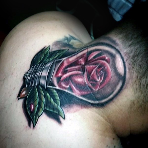 脖子逼真的彩色玫瑰灯泡纹身图案
