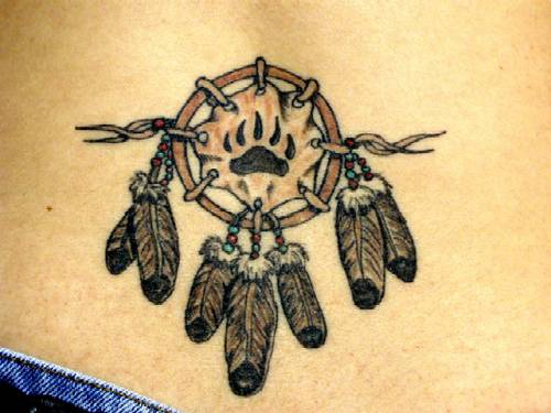 腰部彩色印度风羽毛纹身图案
