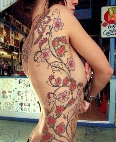 个性美女侧腰花蕊图腾纹身图案