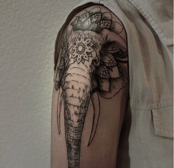 很霸气很精美的正面大象纹身图案